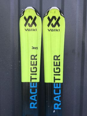 Лыжи подростковые Volkl Racetiger 130 cm.